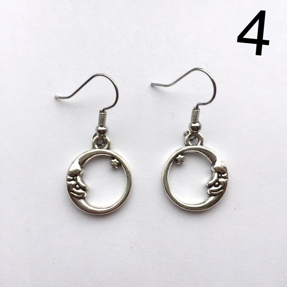 MOON EARRINGS - Picture 7 of 10
